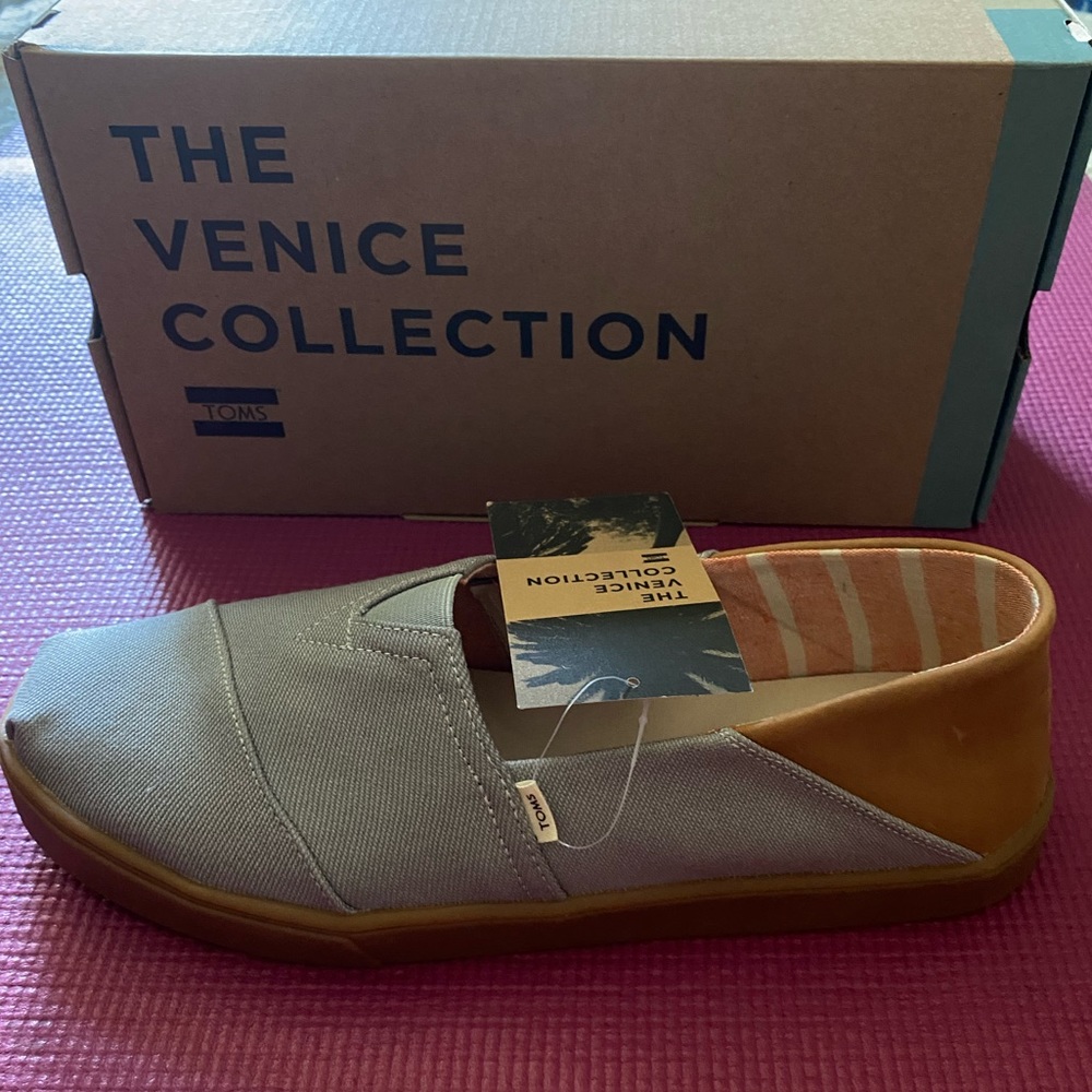 TOMS 🌿 NWT Venice Collec. - Perfect for Spring!